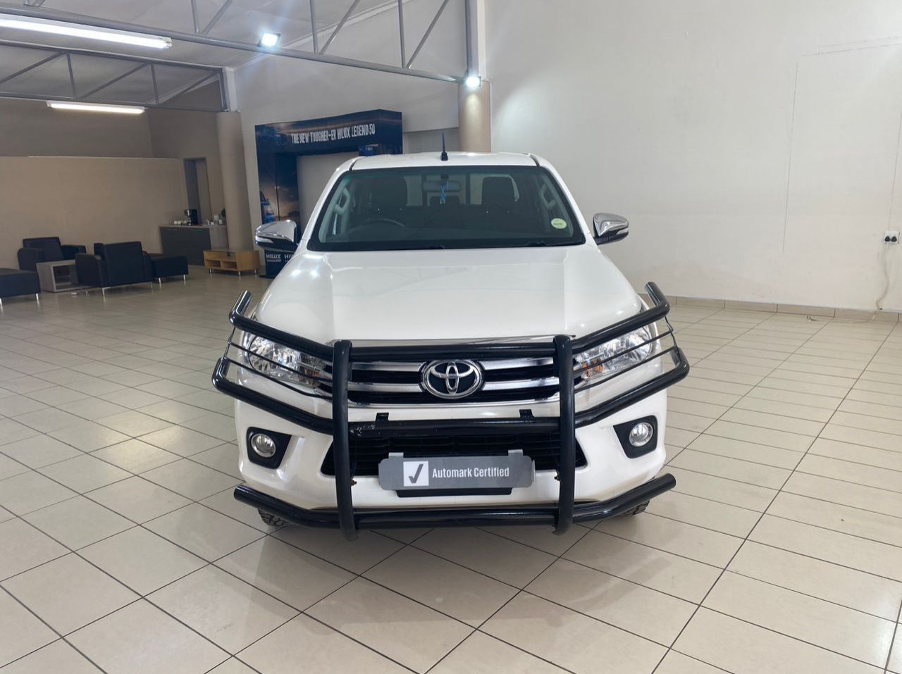 2017 Toyota Hilux 2.8 Rader D/C 4x4 pictures
