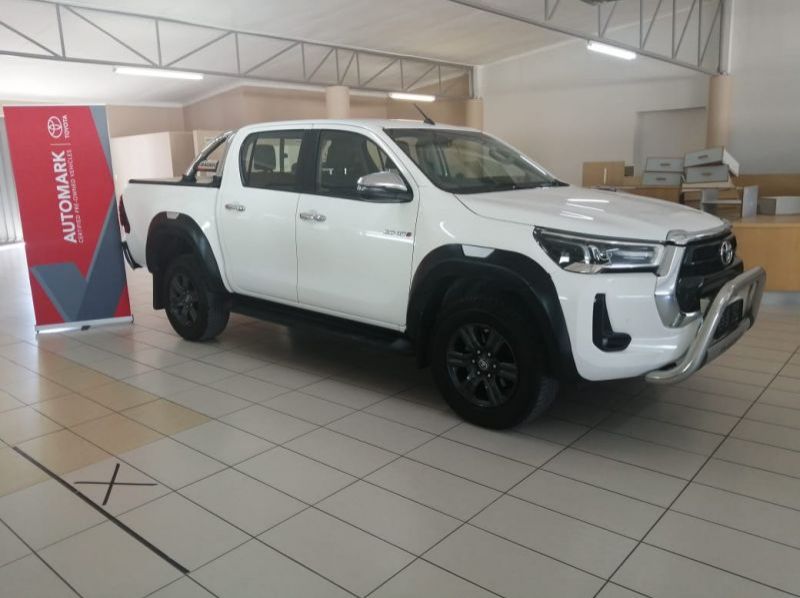 2021 Toyota Hilux D/C 2.8 Gd-6 4x2 a/t pictures