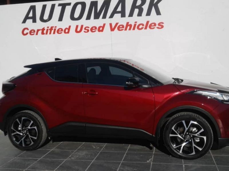 2019 Toyota CHR Luxury CVT pictures
