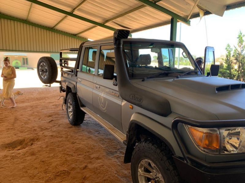 2015 Toyota Land Cruiser 4.5 V8 D/C pictures