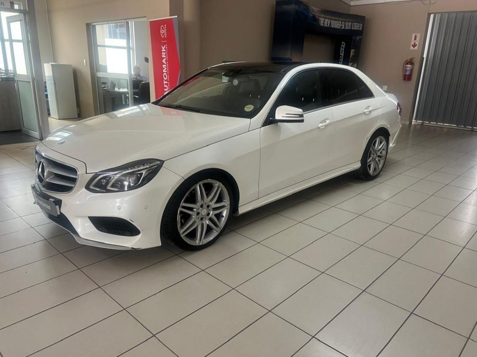 2015 Mercedes-Benz e class pictures