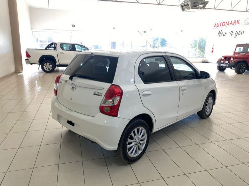 2019 Toyota Etios 1.5 Sprint H/B pictures