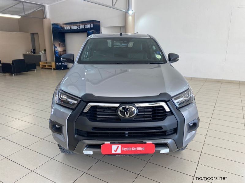 2023 Toyota Hilux XC 2.8 RB LGD MT pictures