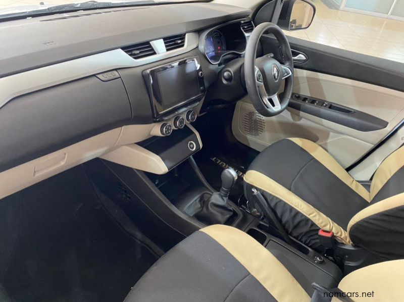 2022 Renault Triber pictures