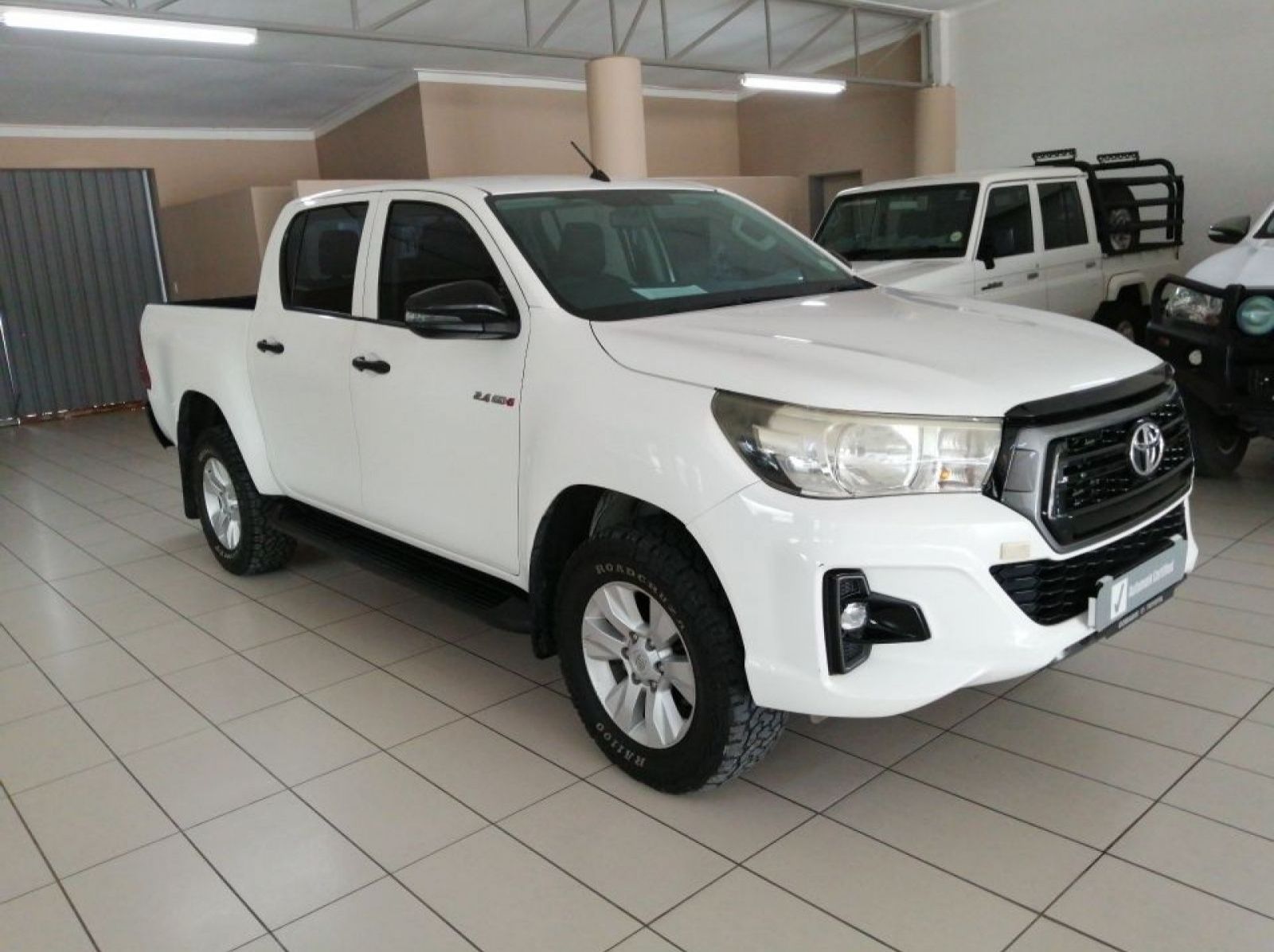 Used Toyota Hilux 2.4 D/C 4x4 SRX  for sale in Windhoek, Walvis Bay, Okahandja, Gobabis, Mariental, Otjiwarongo, Ongwediva, Namibia
