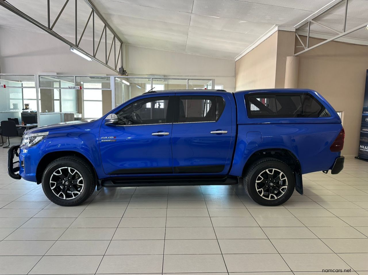 2020 Toyota HILUX 2.8 legend 50 4x4 AT pictures