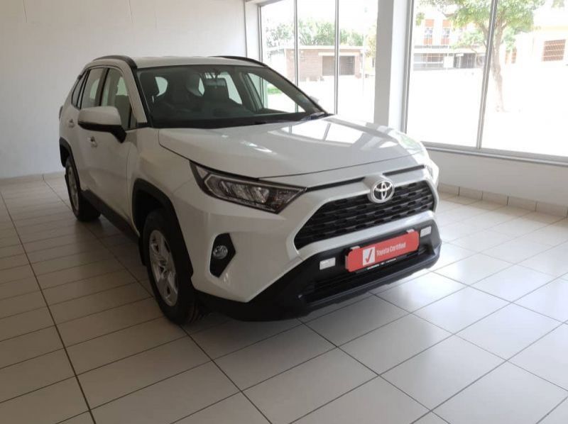 2021 Toyota RAV 4  2.0GX pictures