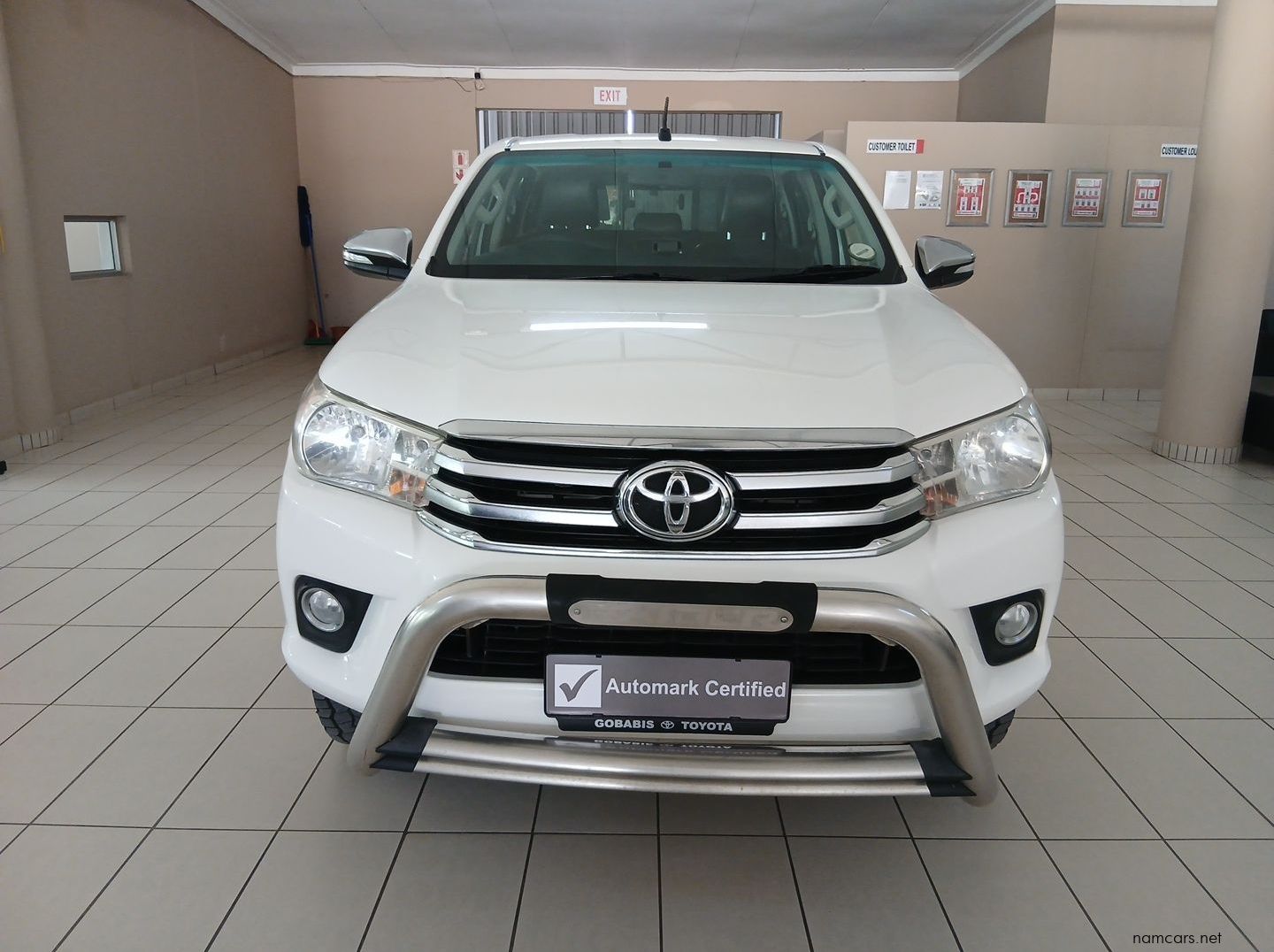 2016 Toyota Hilux 2.8 D/C 4x4 AT Raider pictures