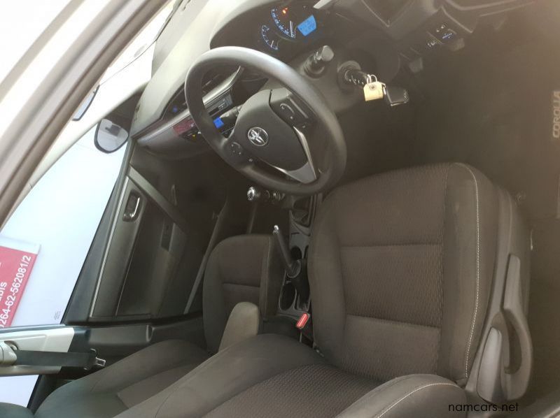 2017 Toyota COROLLA 1.4 D Esteem pictures