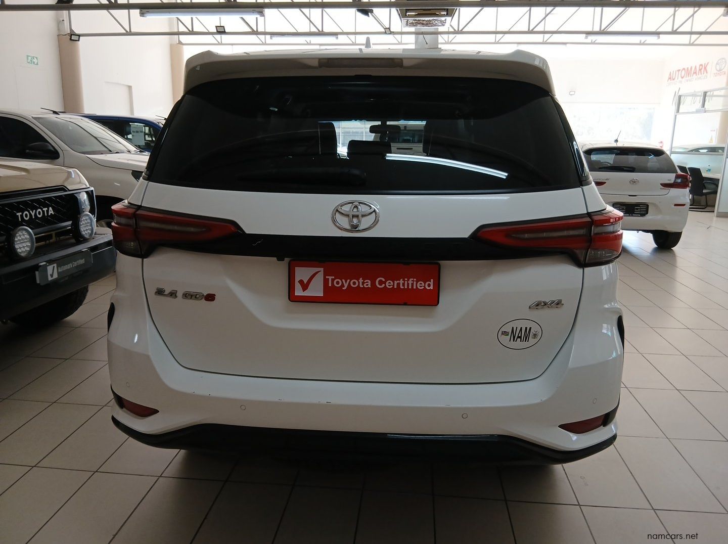 2025 Toyota Fortuner 2.4 4x4 AT pictures