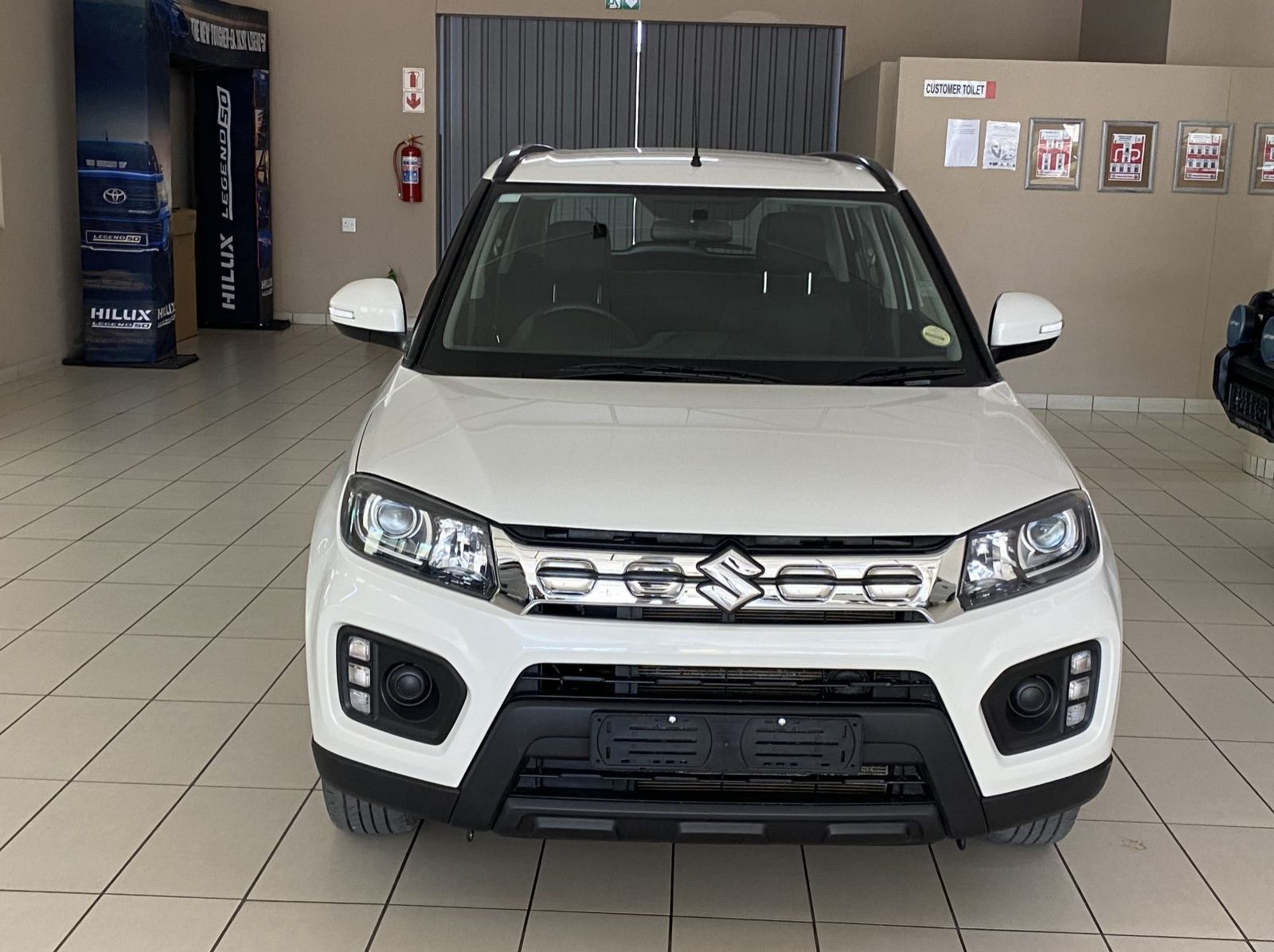 2022 Suzuki brezza pictures