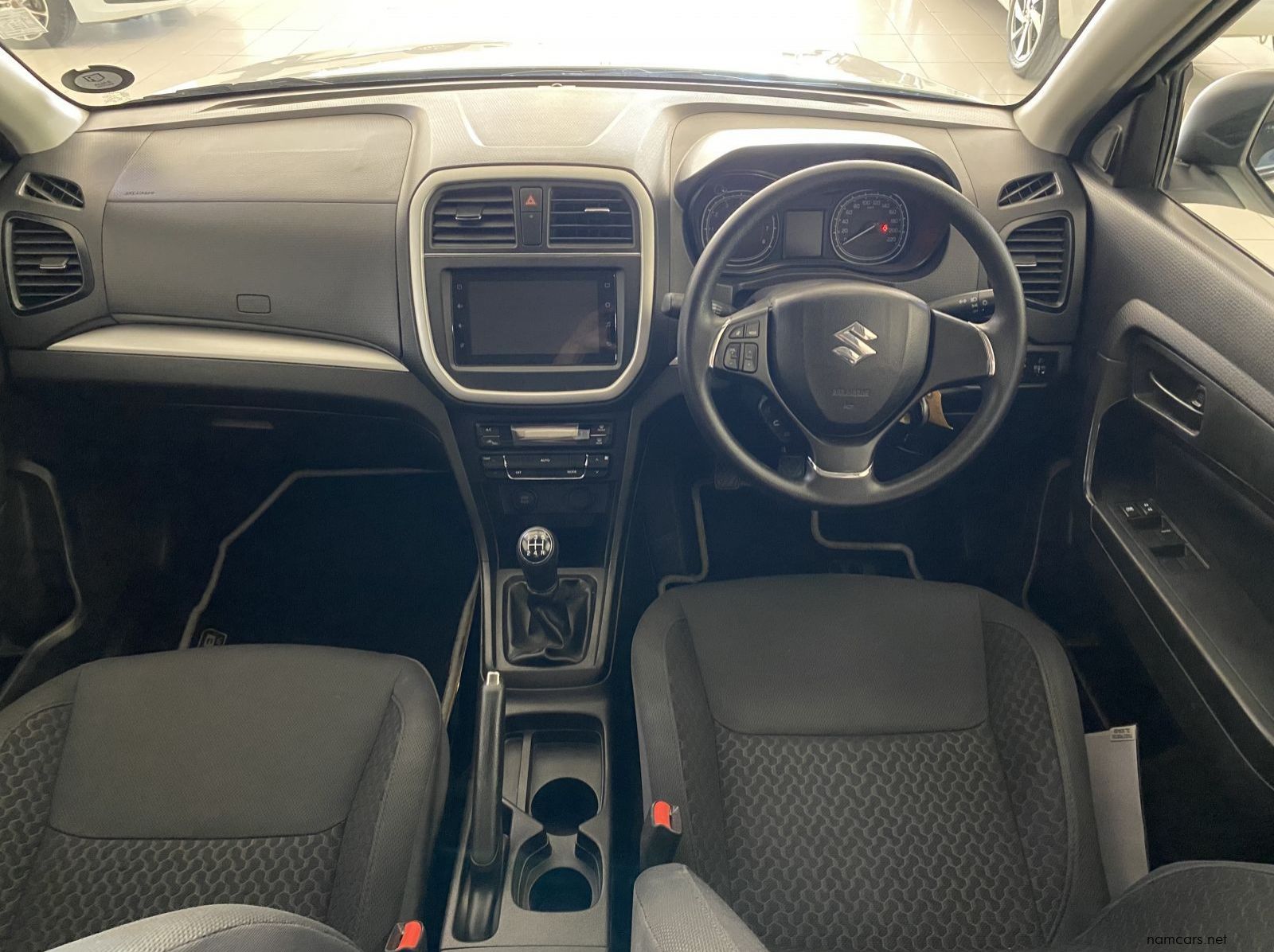 2022 Suzuki brezza pictures