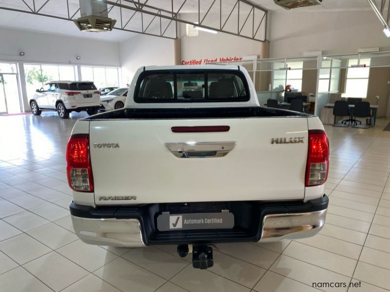 2016 Toyota hilux pictures