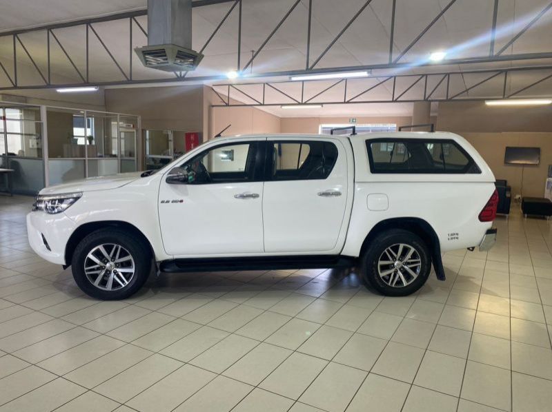 2018 Toyota HILUX 2.8GD-6 4X4 AT D/C pictures