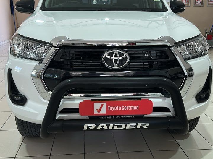 2025 Toyota Hilux 2.4 Raider GD6 S/C M/T pictures
