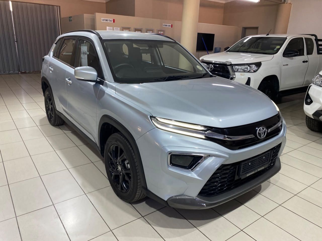 Used Toyota Urban Cruiser 1.5 XR AT for sale in Windhoek, Walvis Bay, Okahandja, Gobabis, Mariental, Otjiwarongo, Ongwediva, Namibia