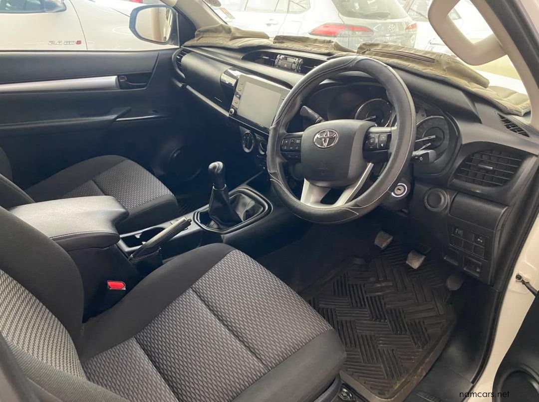 2021 Toyota Hilux 2.4 E/Cab pictures