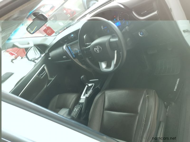2018 Toyota Fortuner 2.4  4x4 AT pictures