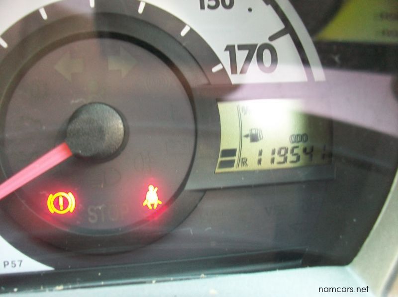 2012 Toyota AYGO WILD 1.0  3 DOOR pictures