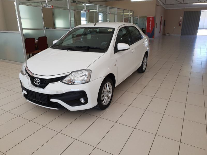 2020 Toyota Etios 1.5 XS Sedan pictures