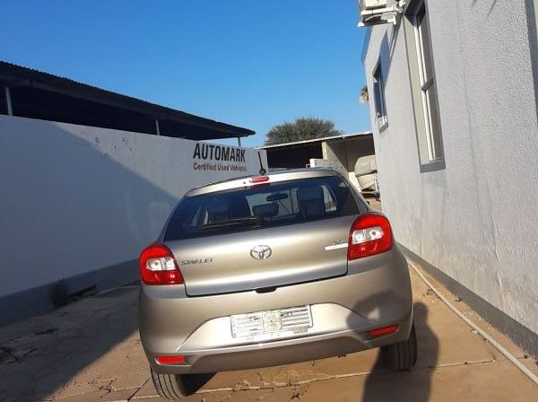 2021 Toyota Starlet 1.4 Xs MT pictures