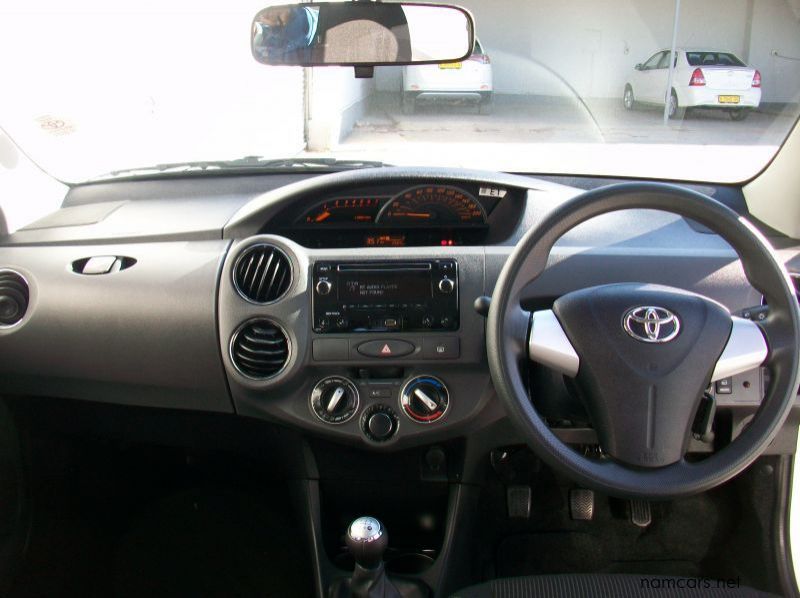 2020 Toyota ETIOS 1.5 SPRINT SEDAN pictures