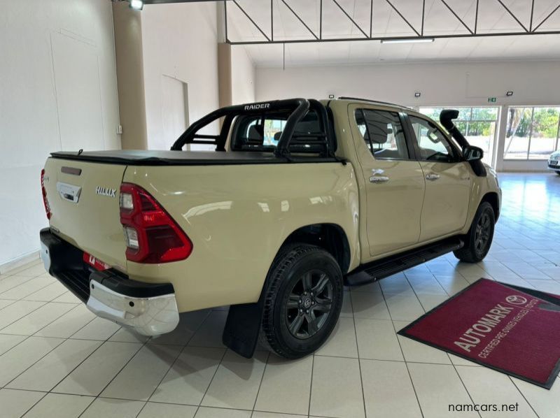 2022 Toyota Hilux 2.8 4X4 AT DOUBLECAB pictures