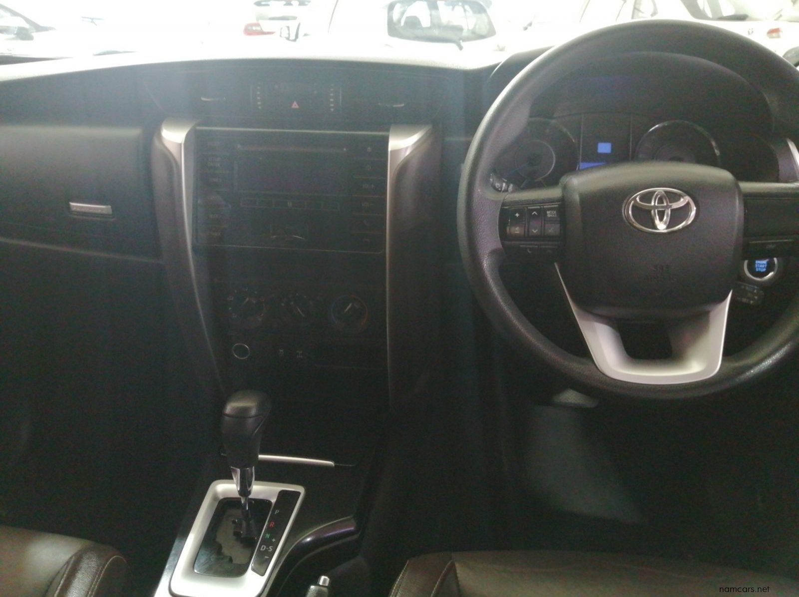 2017 Toyota Fortuner 2.4 RB AT pictures