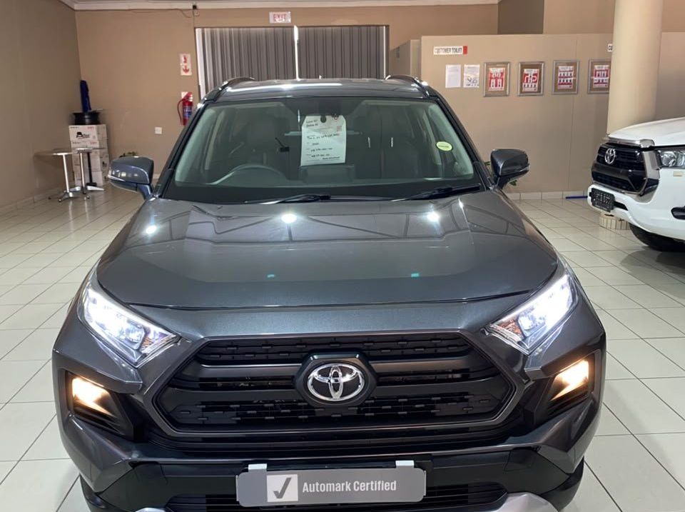 2020 Toyota Rav 4 2.0GX-R AWD pictures