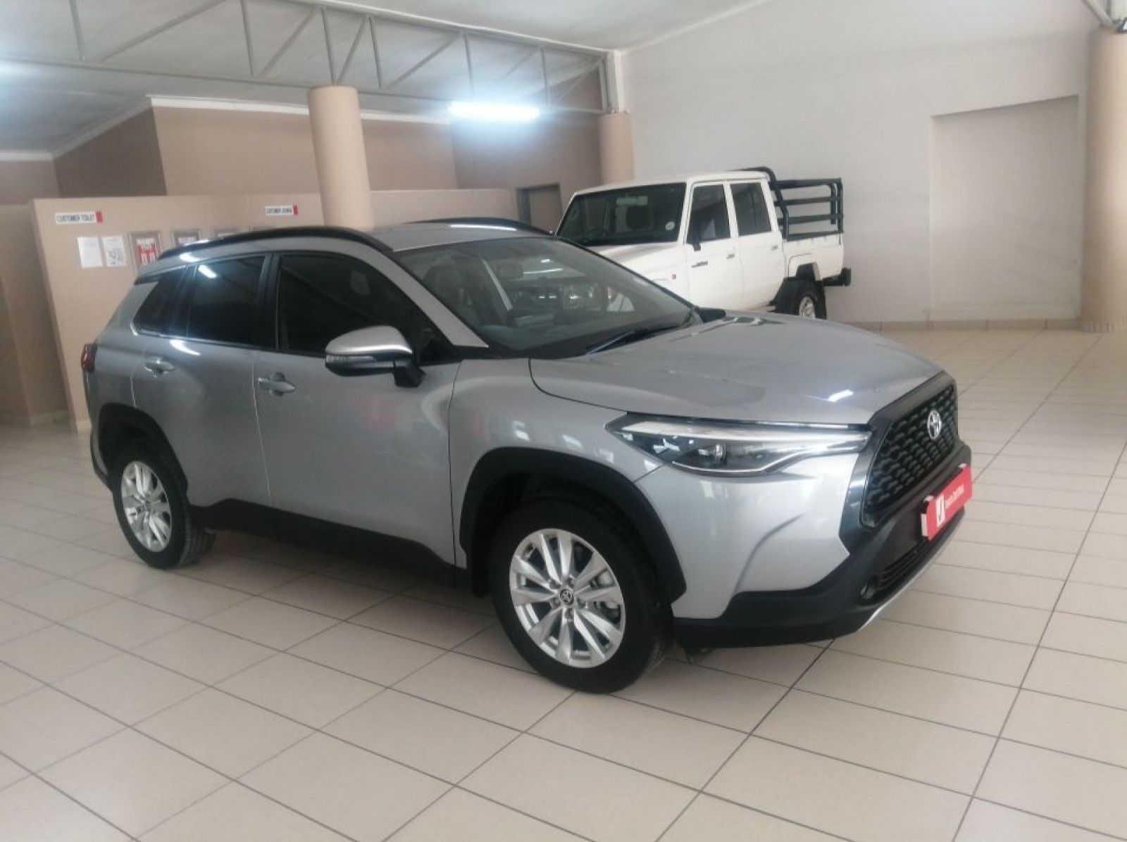 Used Toyota Corolla Cros  1.8 XS CVT  for sale in Windhoek, Walvis Bay, Okahandja, Gobabis, Mariental, Otjiwarongo, Ongwediva, Namibia