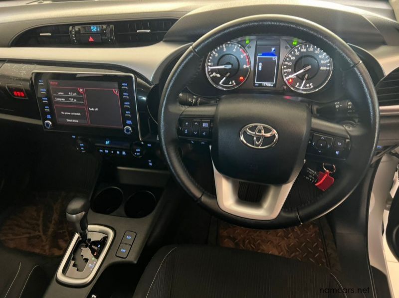 2023 Toyota hilux pictures