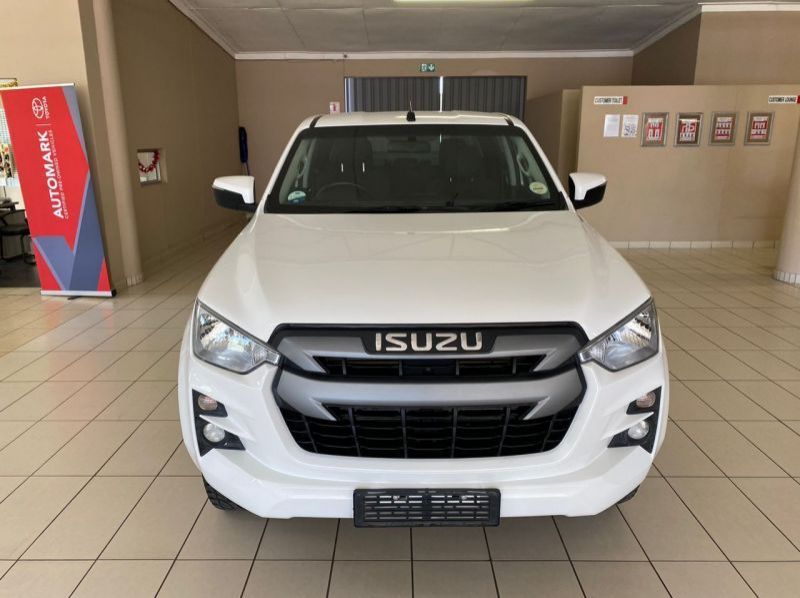 2023 Isuzu LS DOUBLECAB 4X4 AUTOMATIC pictures
