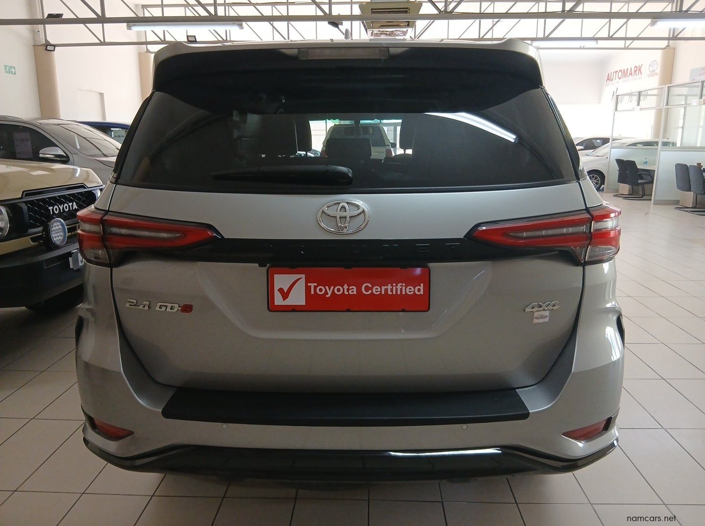 2025 Toyota Fortuner 2.4 4x4 AT pictures