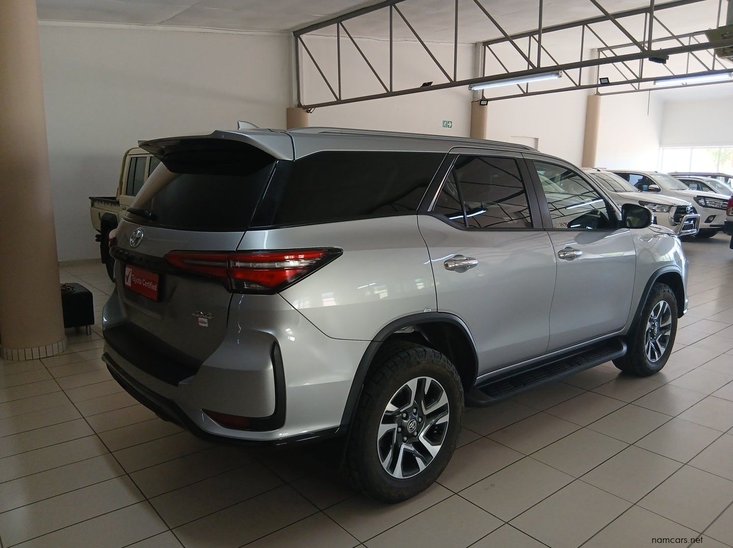 2025 Toyota Fortuner 2.4 4x4 AT pictures