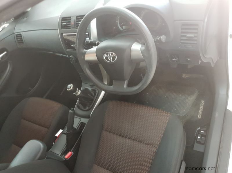 2018 Toyota COROLLA pictures