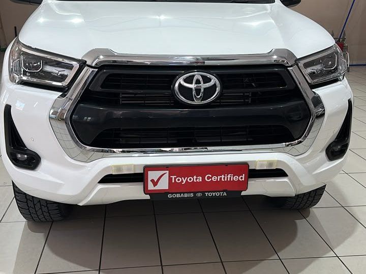 2024 Toyota Hilux 2.8 Gd-6 Rb Raider 4x4 A/t D/c pictures
