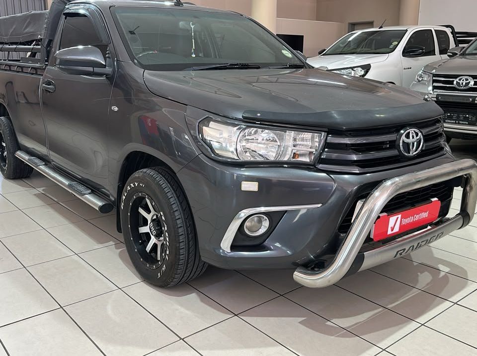 Used Toyota Hilux Vvti 2.0 S/C for sale in Windhoek, Walvis Bay, Okahandja, Gobabis, Mariental, Otjiwarongo, Ongwediva, Namibia