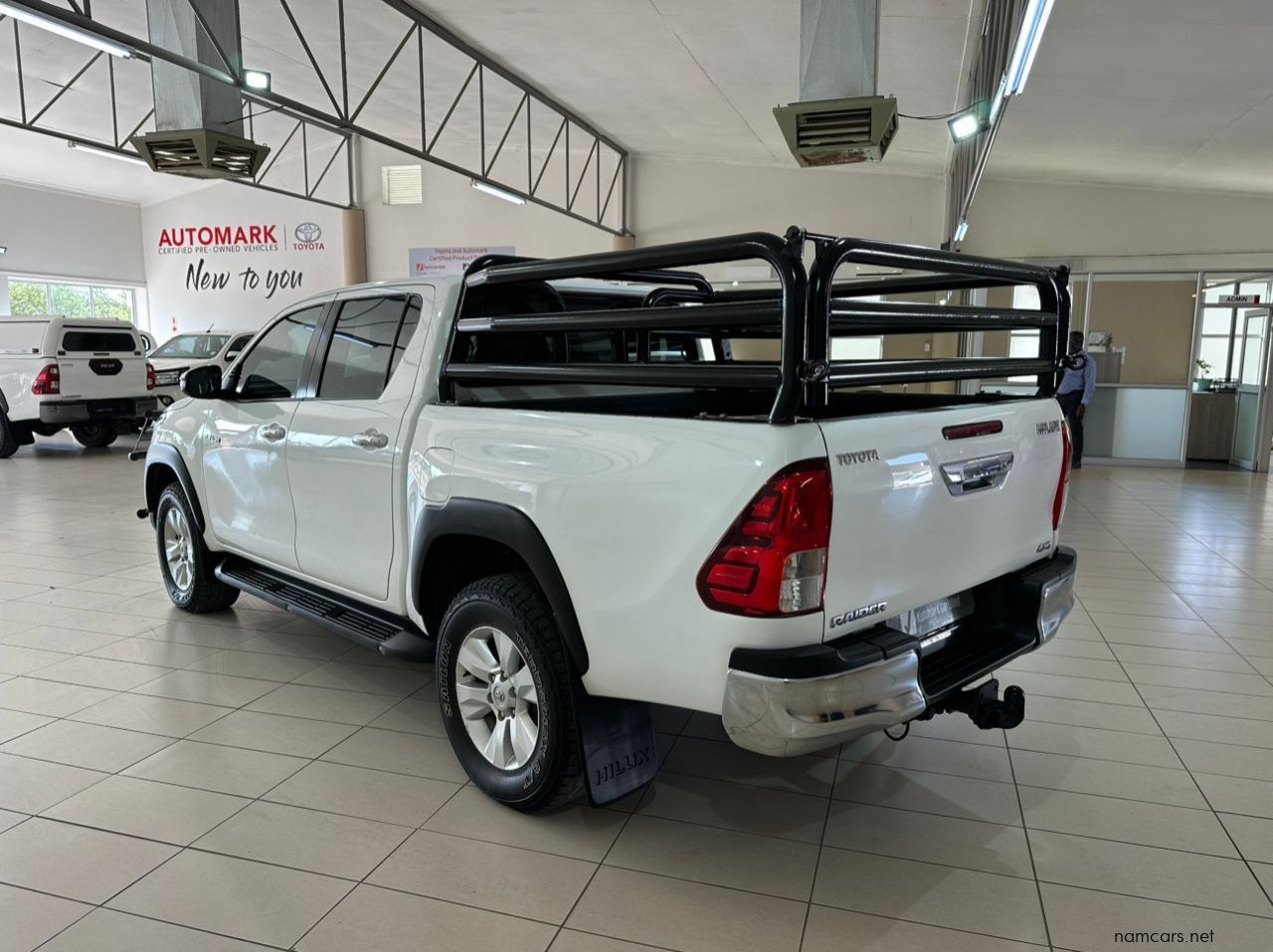 2017 Toyota Hilux 2.8 D/C 4x4 Raider AT pictures