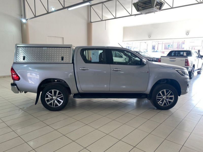 2019 Toyota hilux pictures