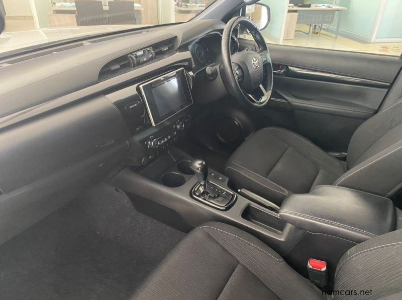 2019 Toyota hilux pictures