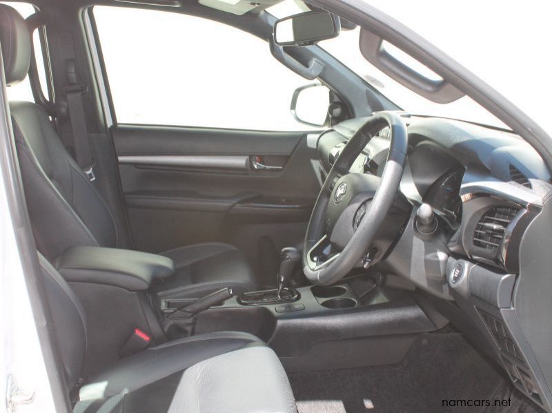 2021 Toyota Hilux 2.8 Gd-6 Rb Legend Rs 4x4 A/t P/u D/c pictures