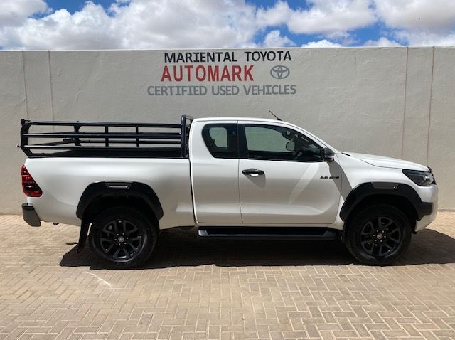 2024 Toyota Hilux XC 2.8GD6 4X4 LGD AT pictures