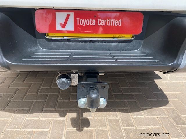 2024 Toyota Hilux XC 2.8GD6 4X4 LGD AT pictures