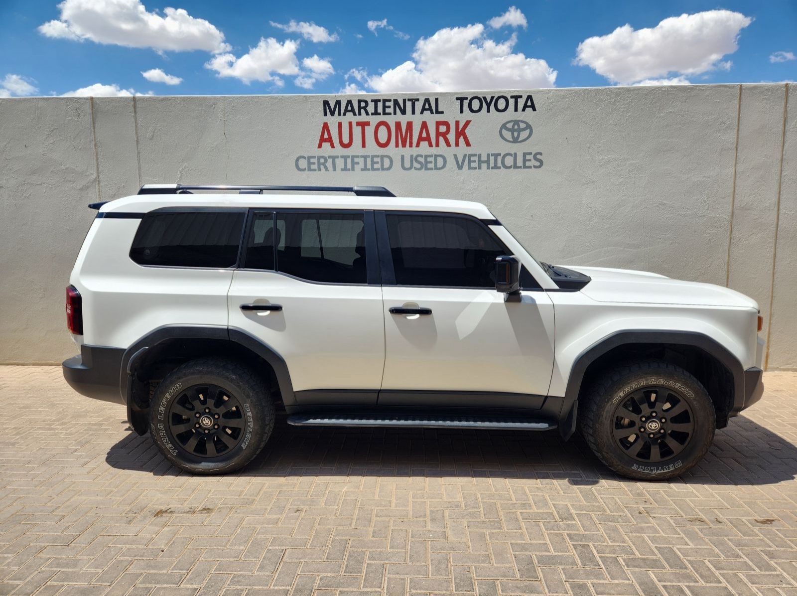 2024 Toyota LC Prado 2.8GD VX-R pictures
