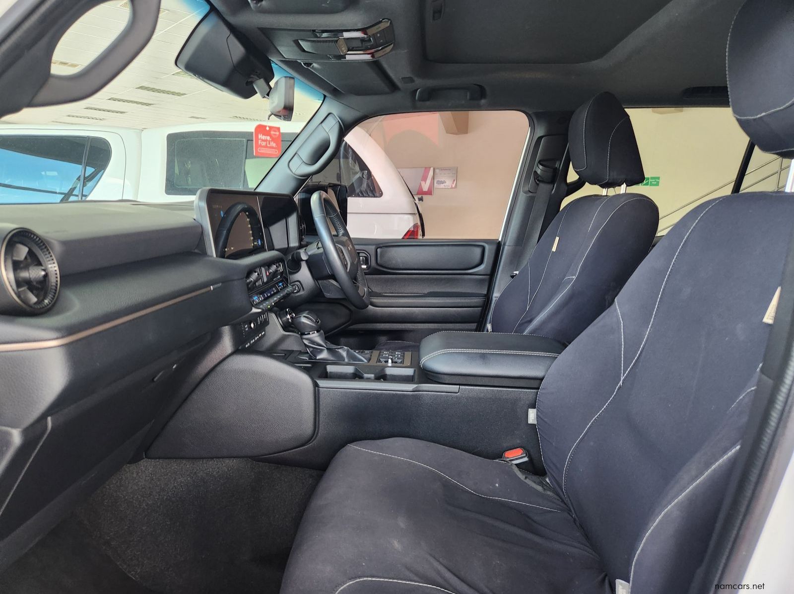 2024 Toyota LC Prado 2.8GD VX-R pictures