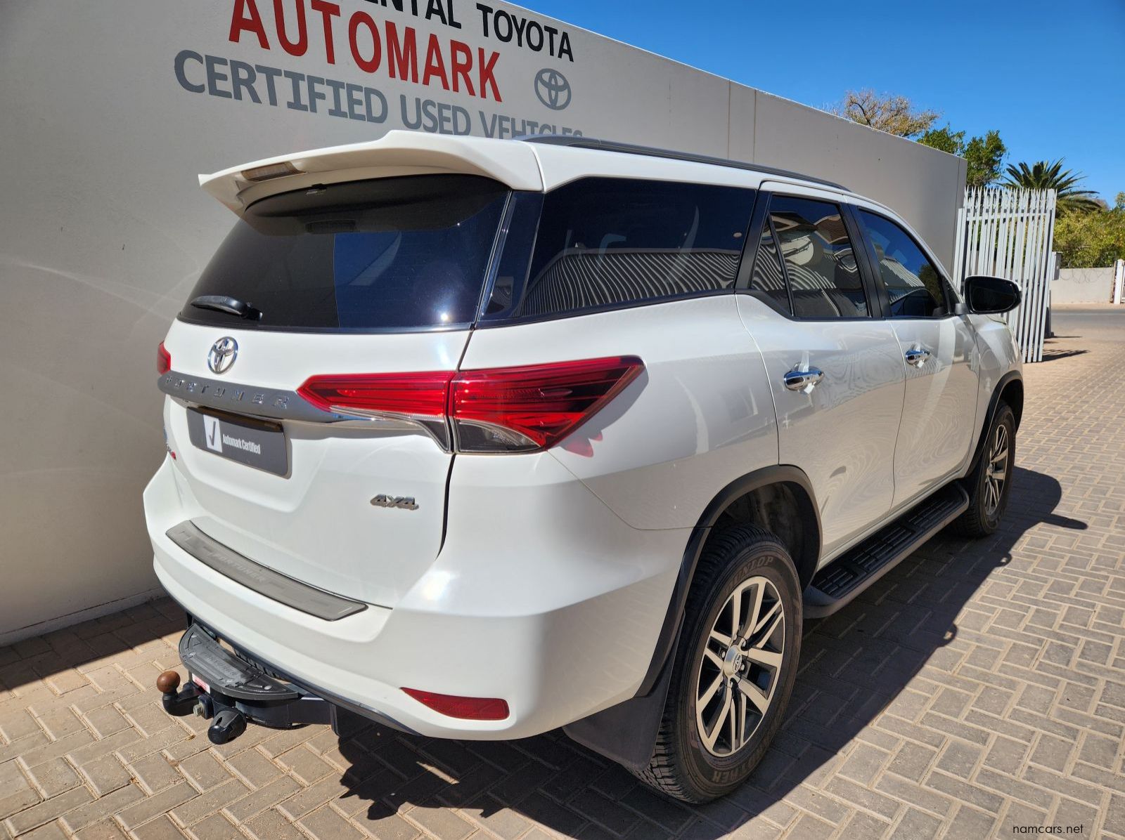 2018 Toyota Fortuner 2.8GD6 4x4 AT pictures