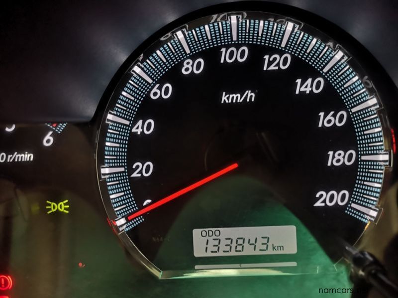 2014 Toyota Fortuner pictures