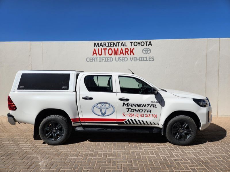 2024 Toyota Hilux DC 2.4GD6 4x2 Raider MT pictures