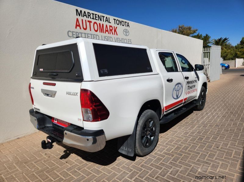 2024 Toyota Hilux DC 2.4GD6 4x2 Raider MT pictures