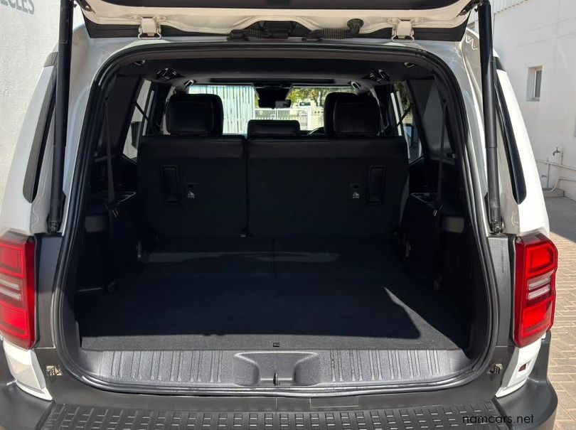 2024 Toyota LC Prado 2.8GD VX-R pictures